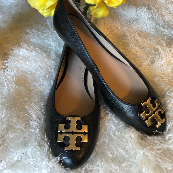 50% off Tory Burch Shoes - NWOT
<div id=